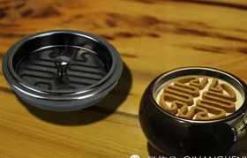 ����е�����